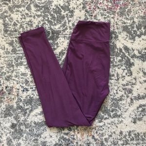 NWOT!! LuLaRoe Purple One Size Leggings